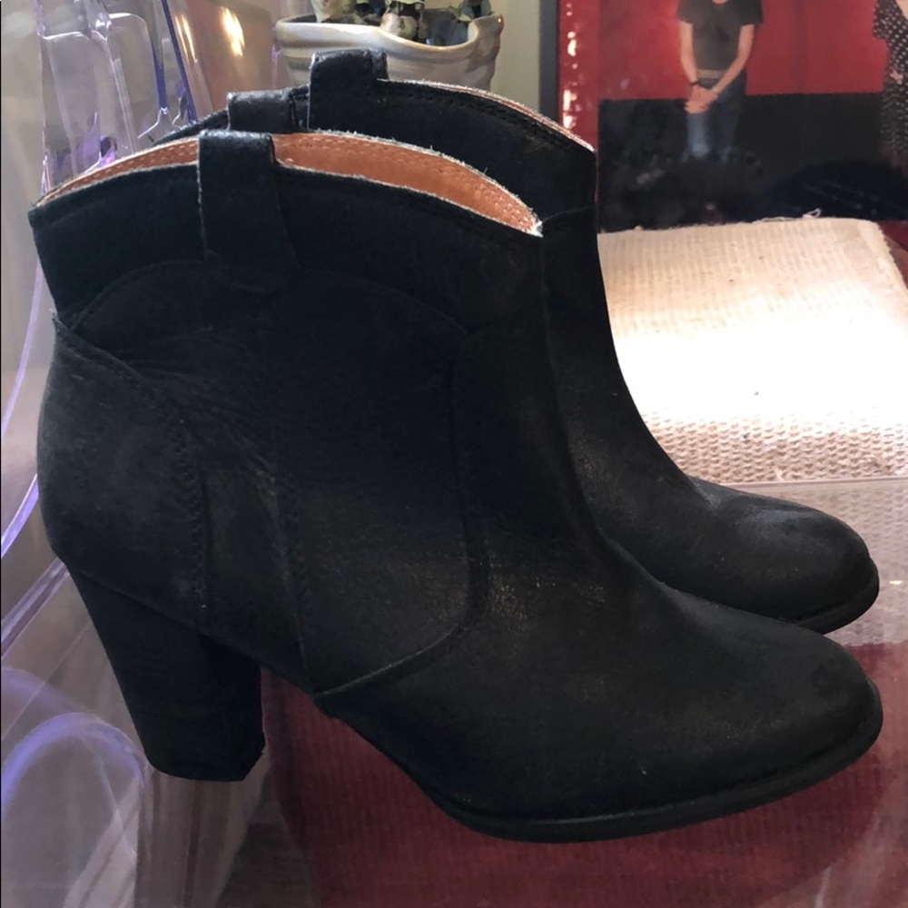 Clark’s suede booties